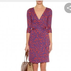 Diane Von Furstenberg Julian 100% Silk Two Lily Wrap Dress 0